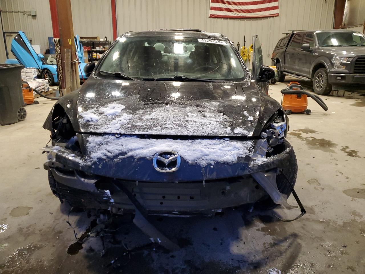 2010 Mazda 3 - Image 5