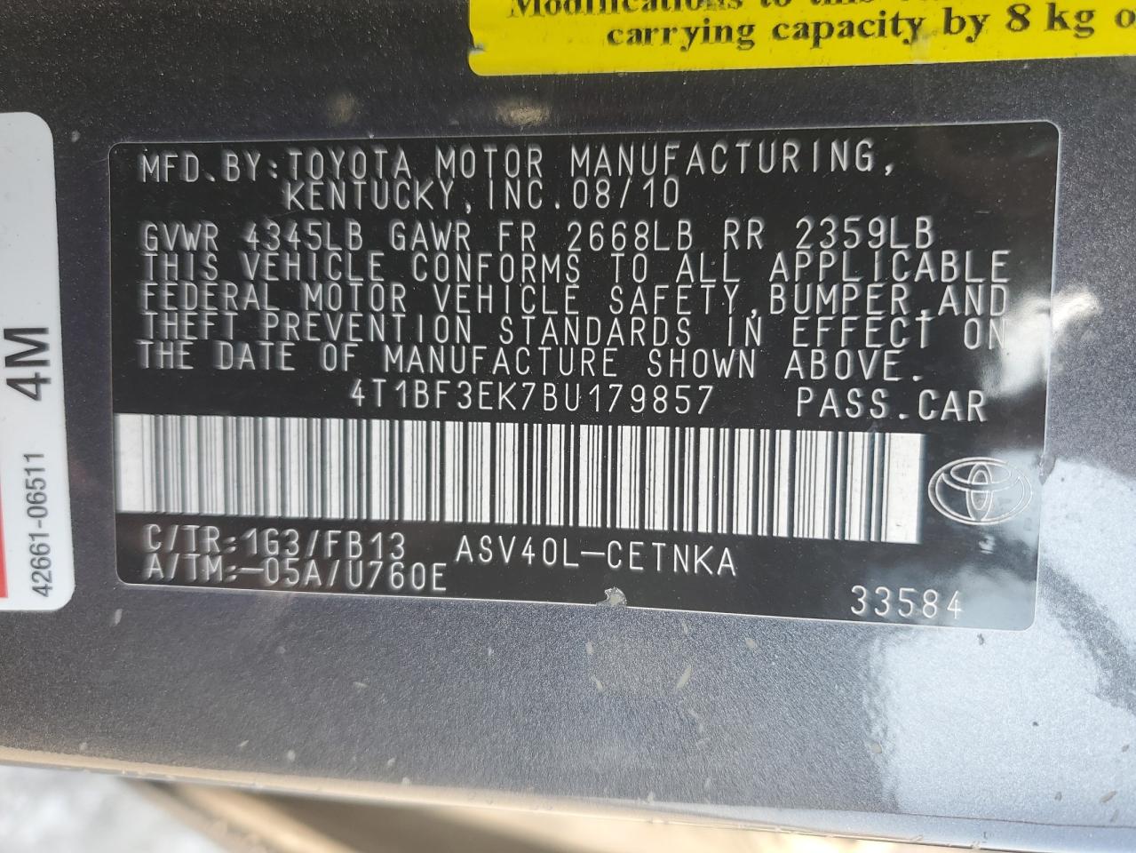 2011 Toyota Camry - Image 12