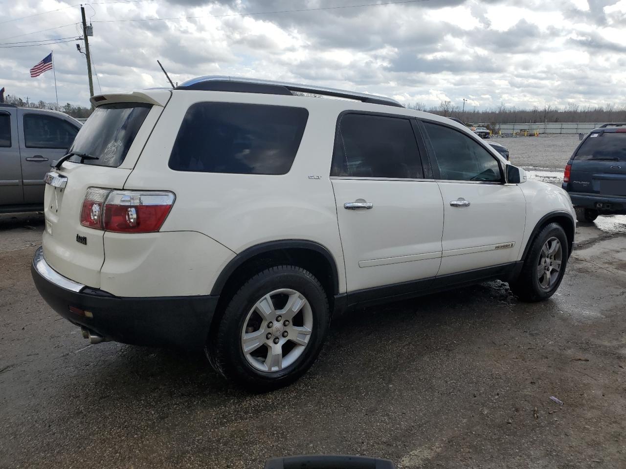 2007 GMC Acadia - Image 3