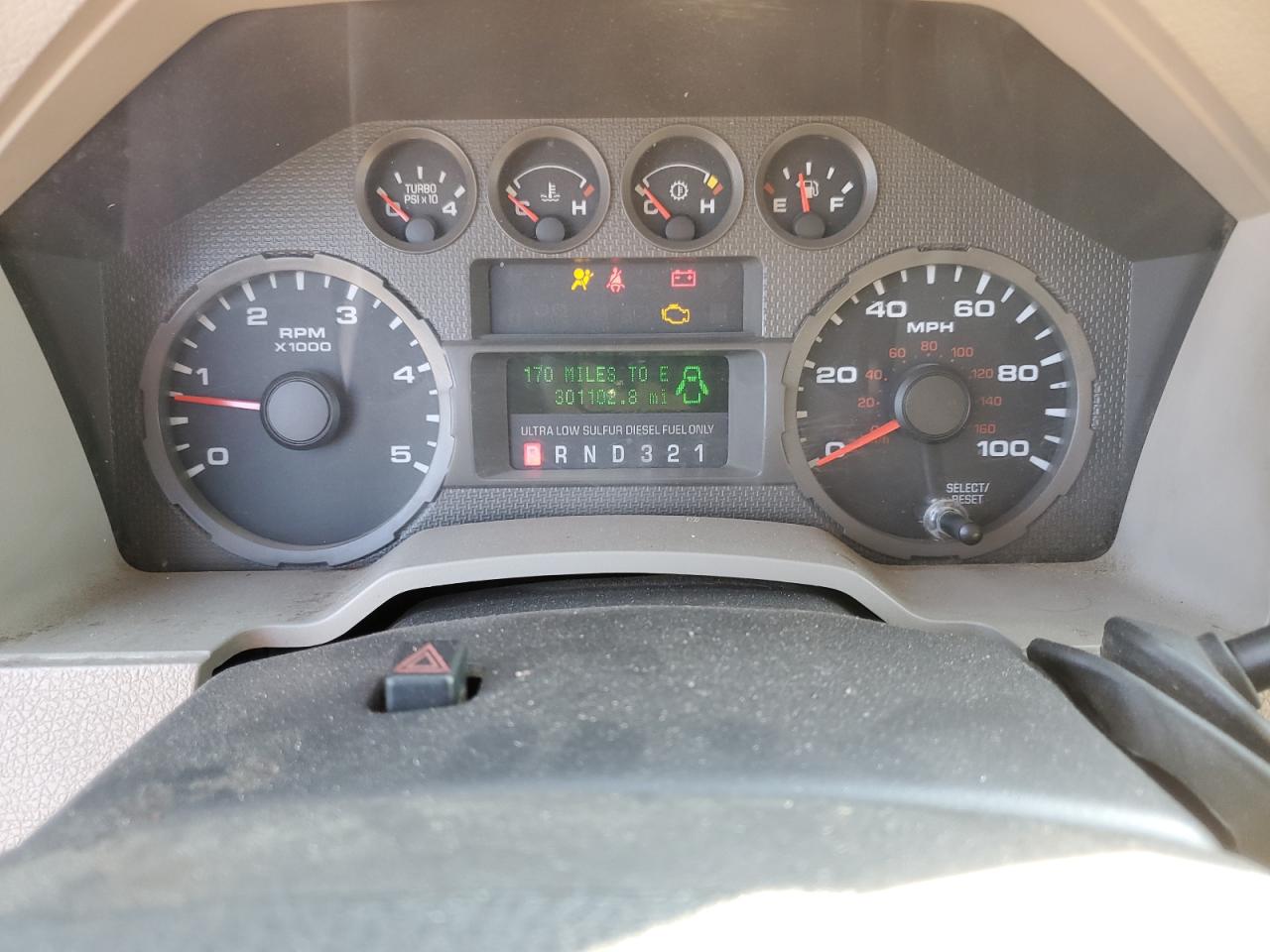2008 Ford F250 - Image 9