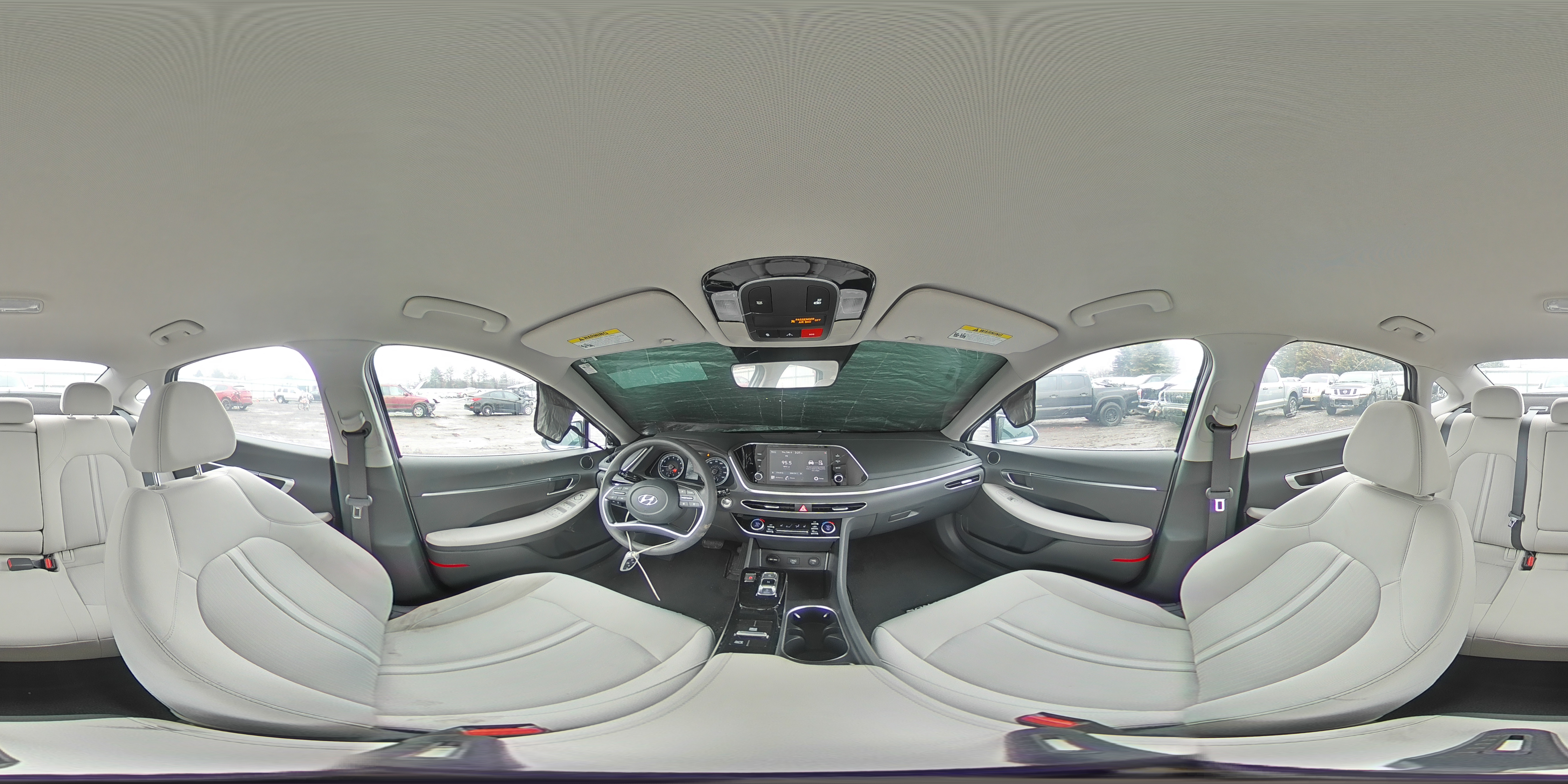 2022 Hyundai Sonata - Image 13