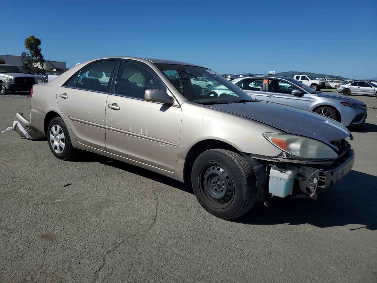 2004 Toyota Camry - Image 4