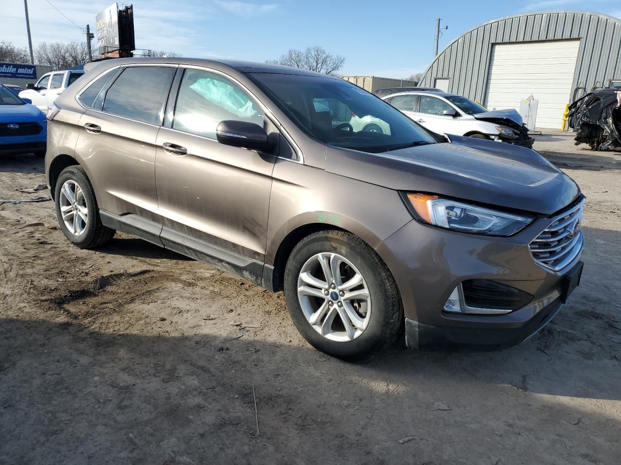 2019 Ford Edge - Image 4