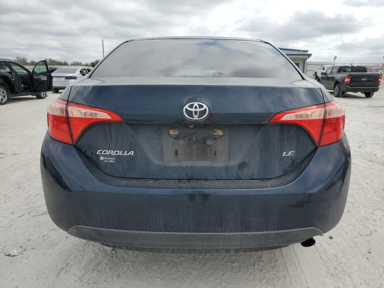 2019 Toyota Corolla - Image 6