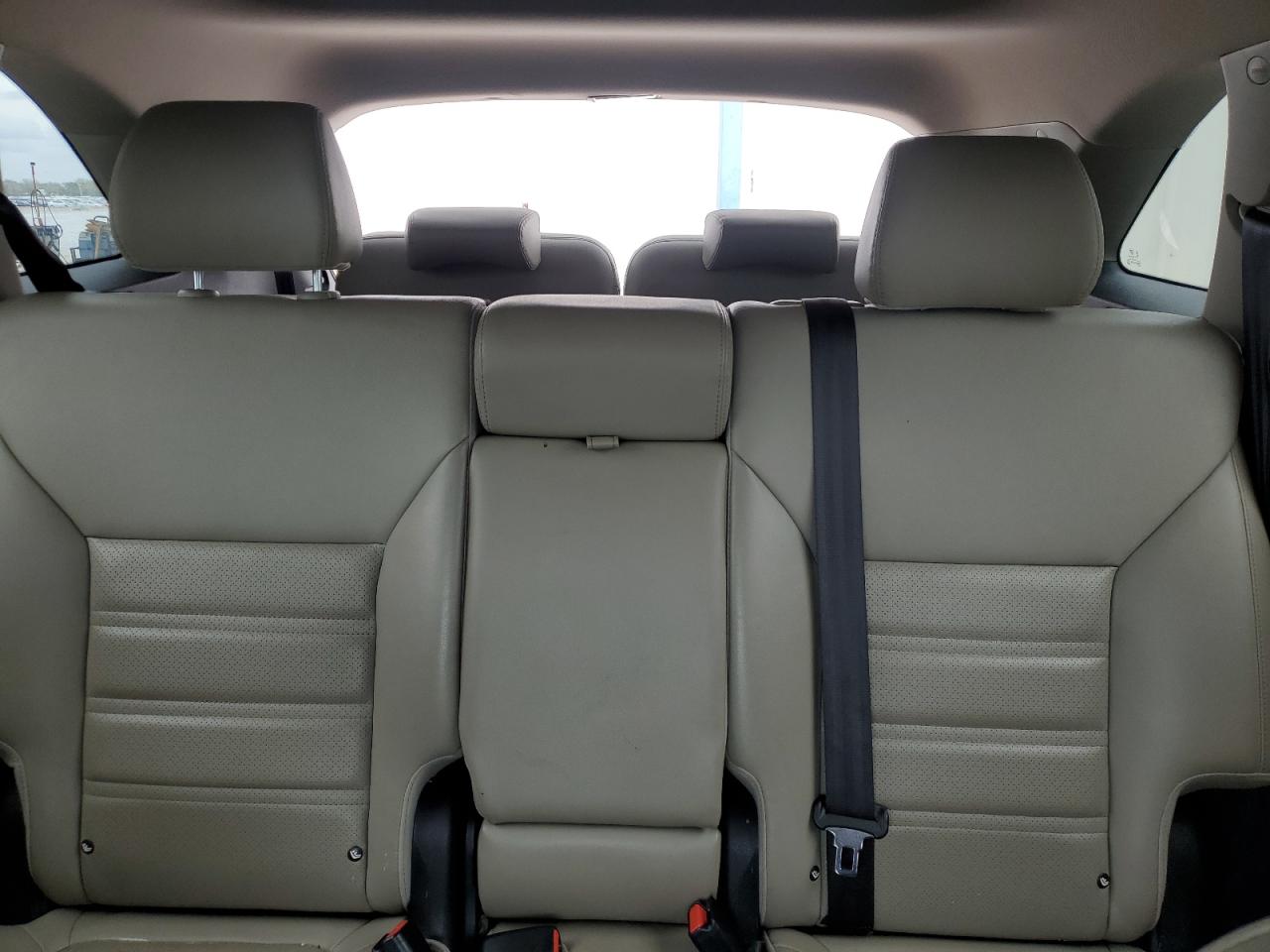 2020 Kia Sorento - Image 10