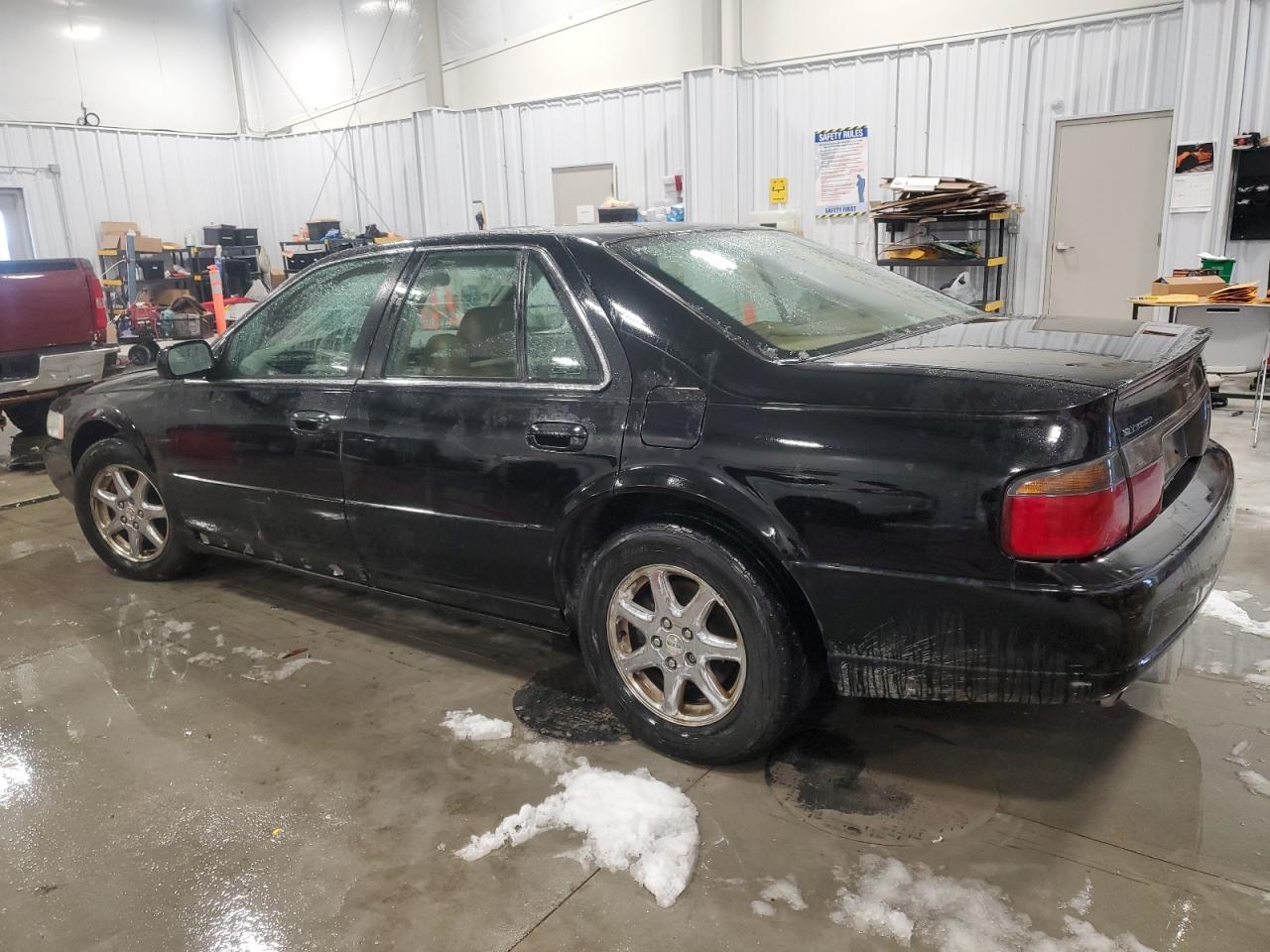 1999 Cadillac Seville - Image 2
