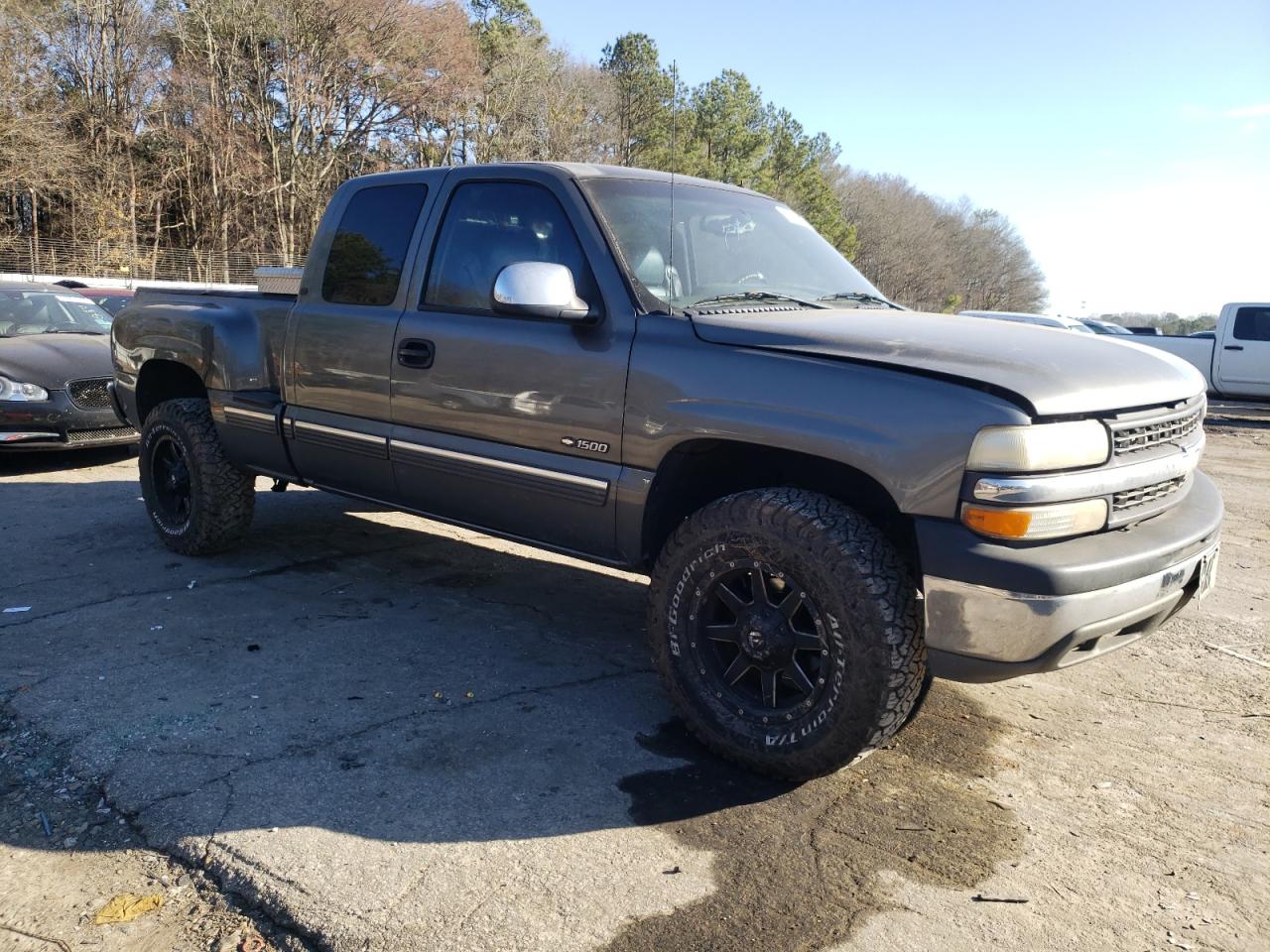 2002 Chevrolet Silverado - Image 4