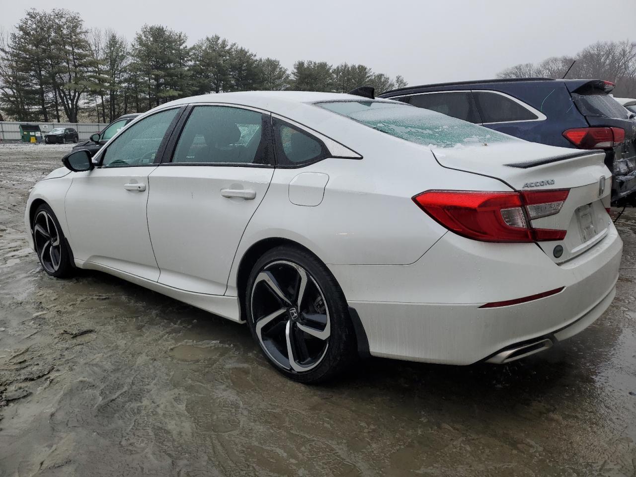 2022 Honda Accord - Image 2