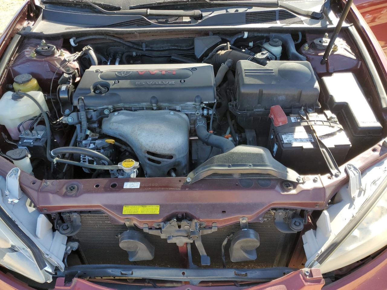 2005 Toyota Camry - Image 11