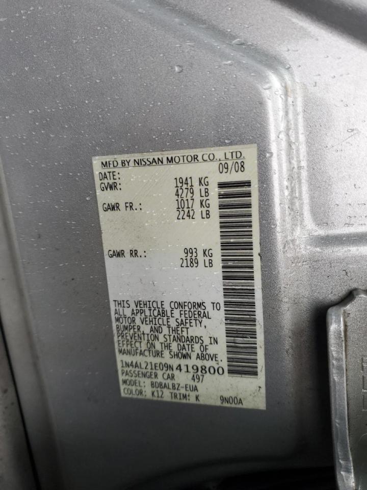 2009 Nissan Altima - Image 12
