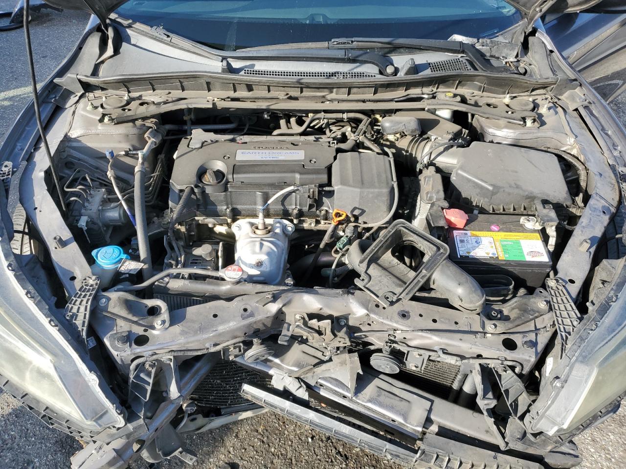 2015 Honda Accord - Image 11