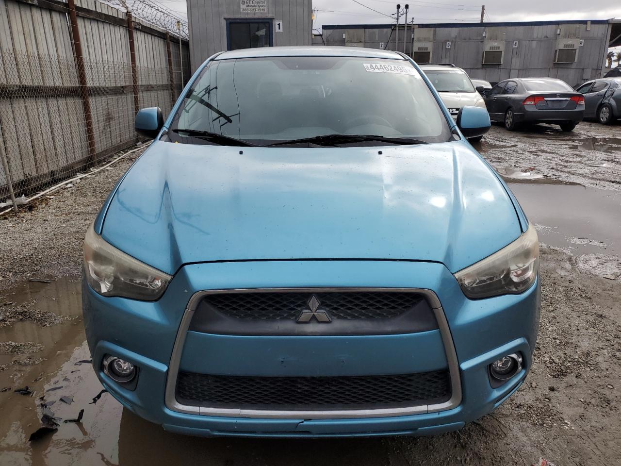 2012 Mitsubishi Outlander - Image 5