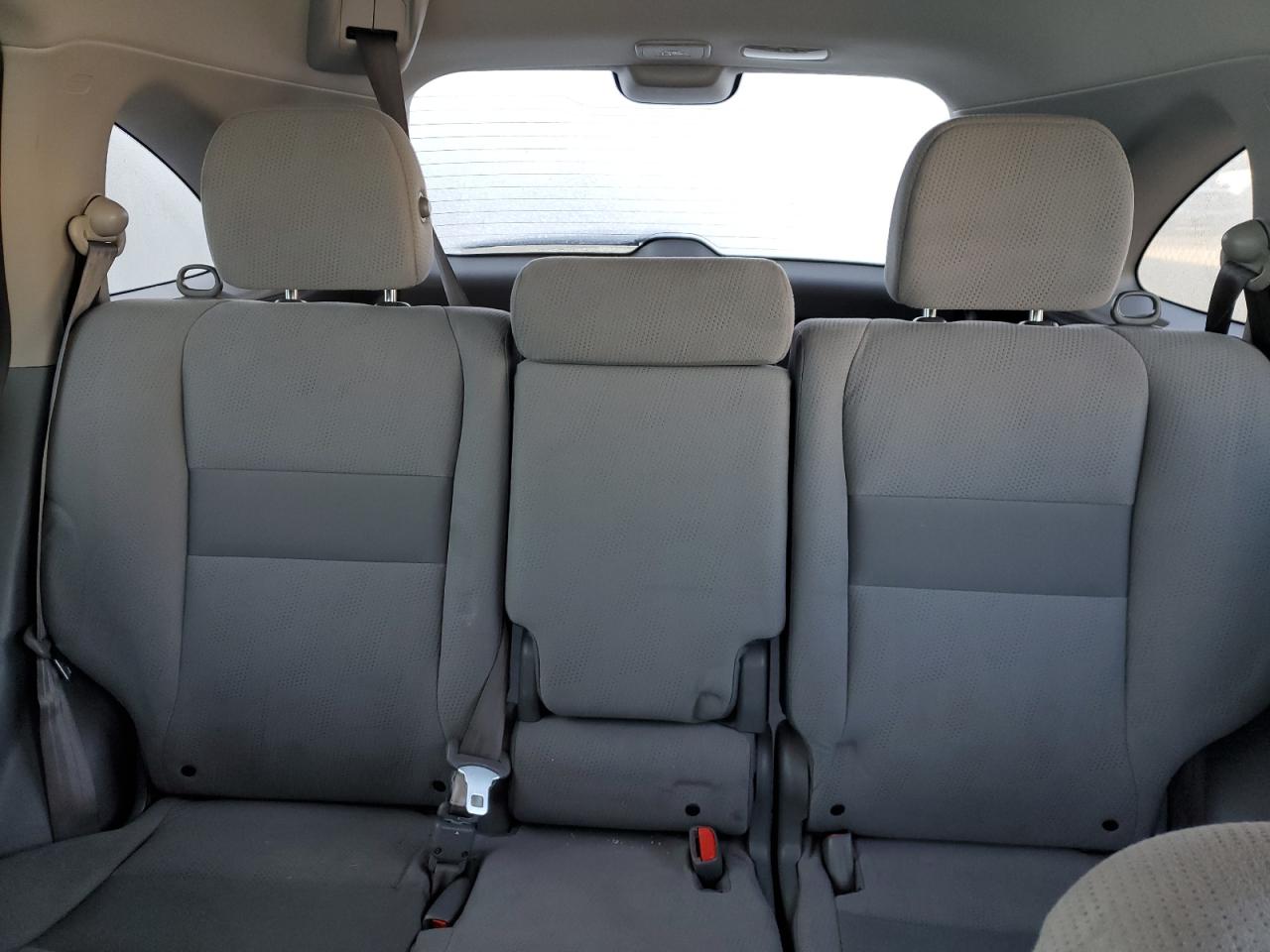 2011 Honda CR-V - Image 10