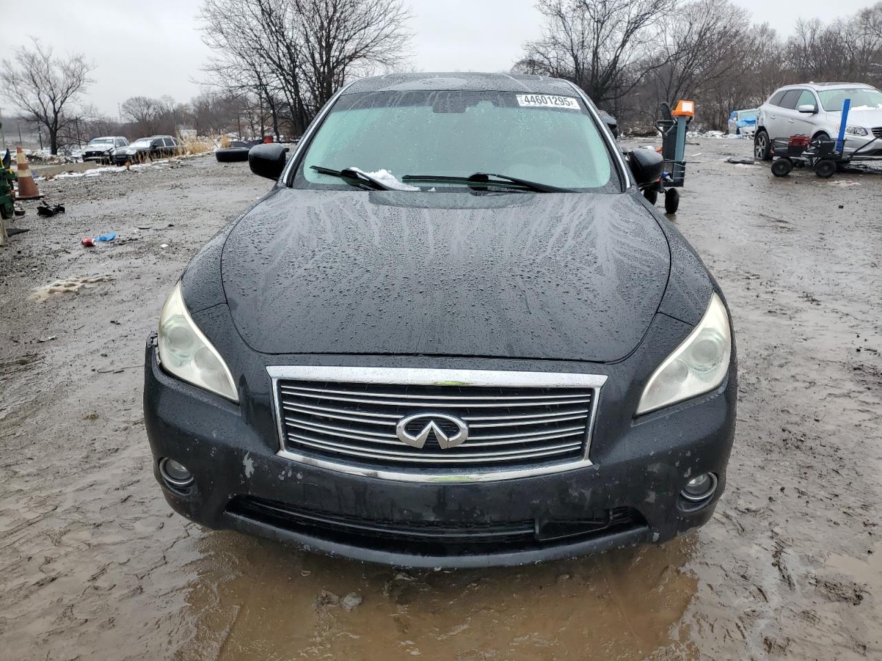 2012 Infiniti M - Image 5
