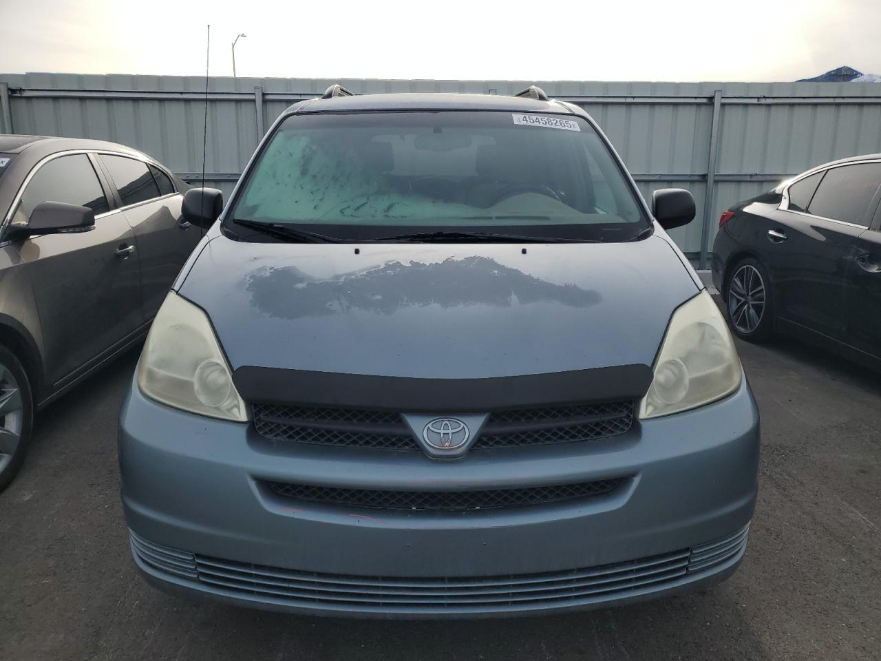 2004 Toyota Sienna - Image 5