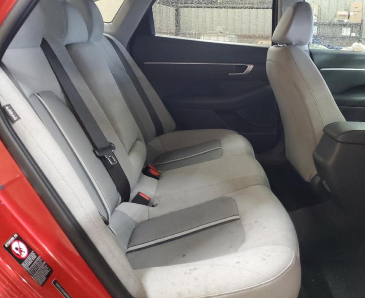 2021 Hyundai Sonata - Image 10