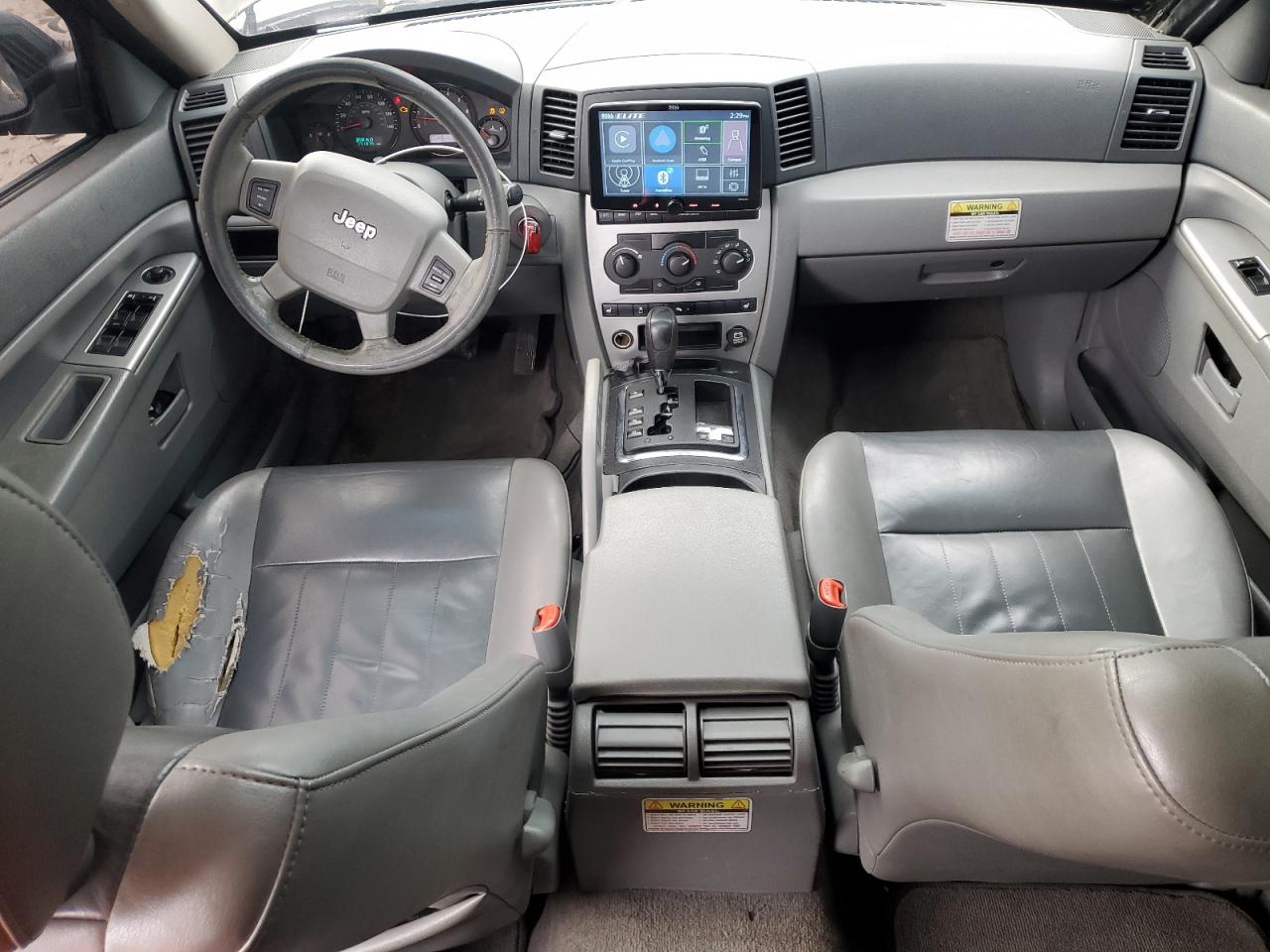 2005 Jeep Grand Cherokee - Image 8