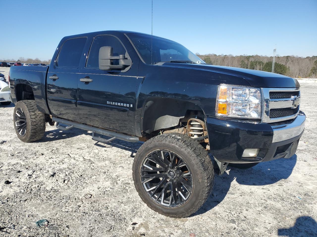2008 Chevrolet Silverado - Image 4
