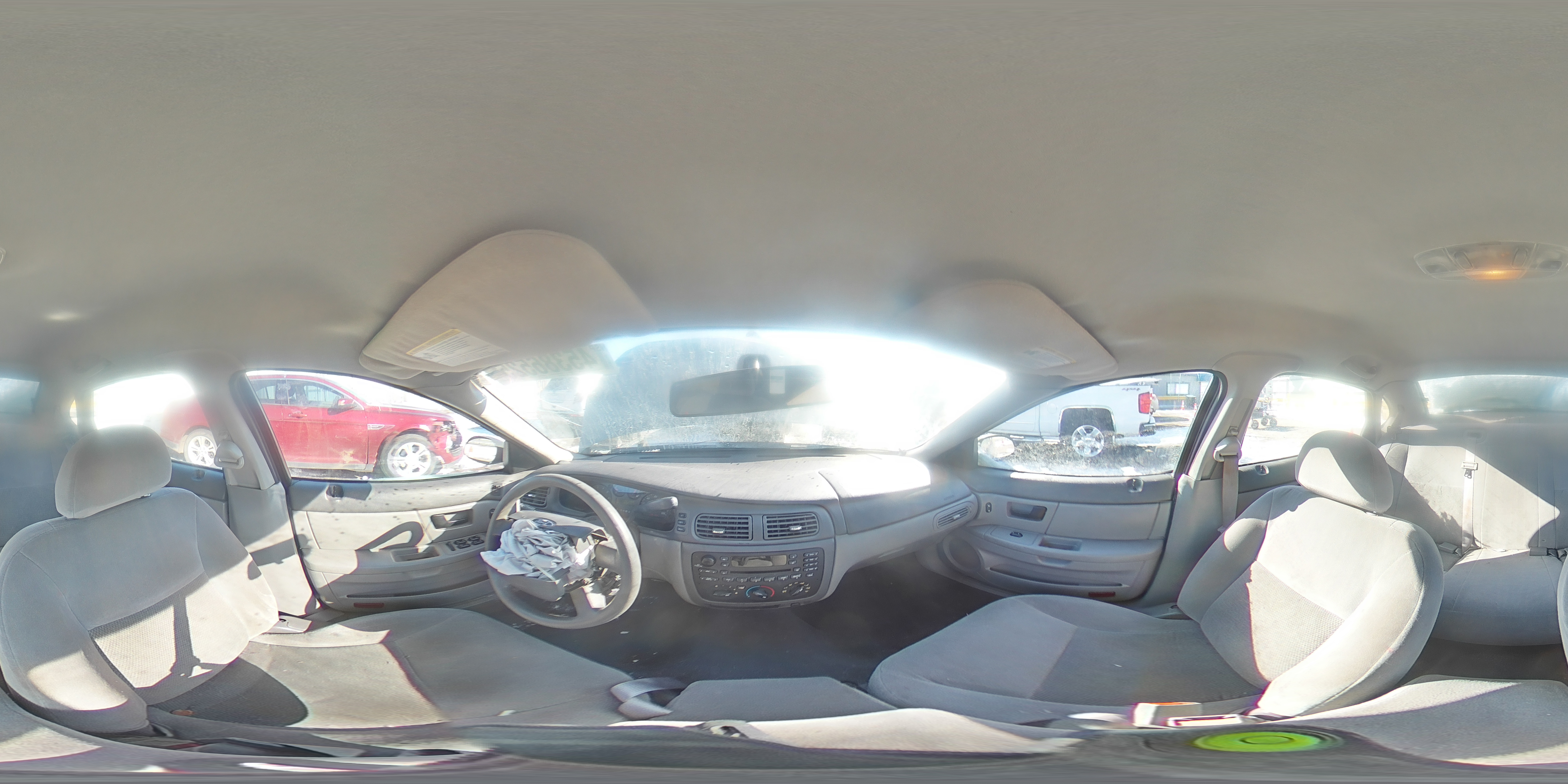 2005 Ford Taurus - Image 13