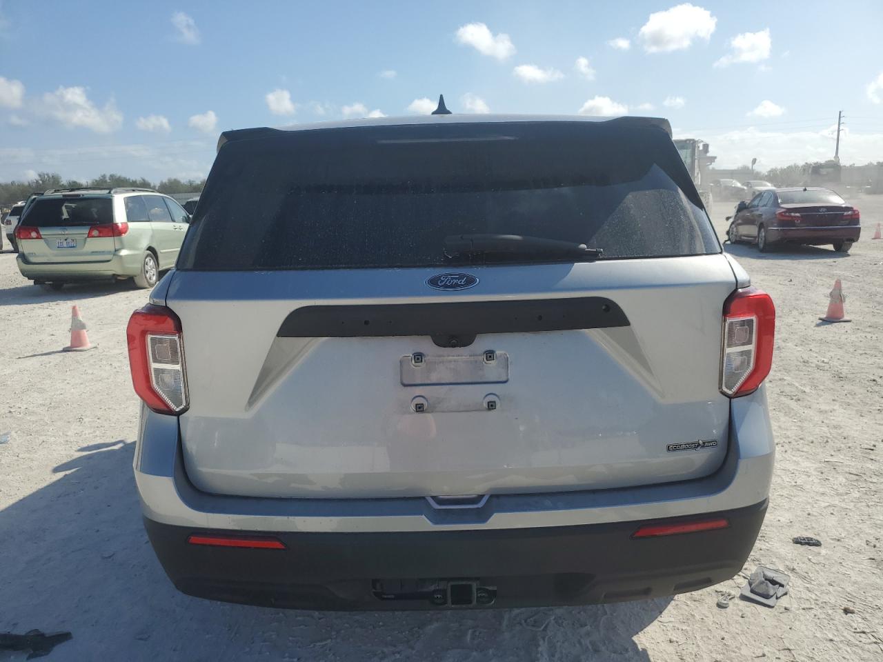 2021 Ford Explorer - Image 6