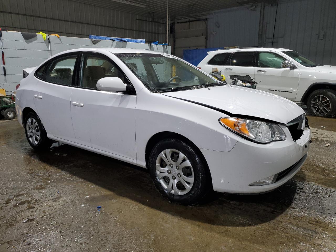 2010 Hyundai Elantra - Image 4