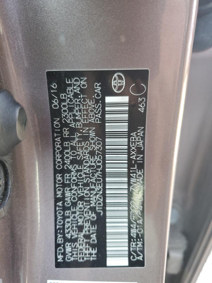 2017 Toyota Prius - Image 12