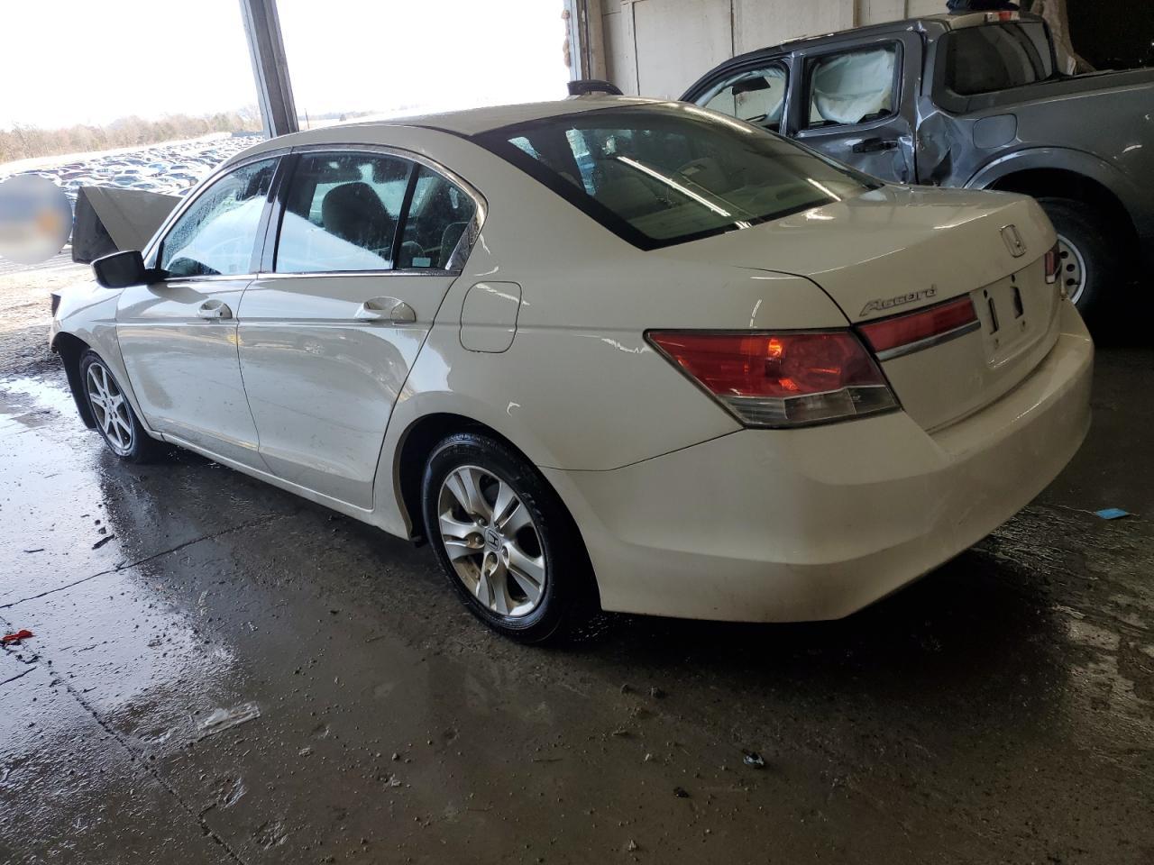2012 Honda Accord - Image 2