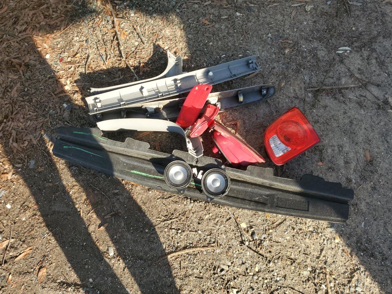 2009 Hyundai Santa Fe - Image 15