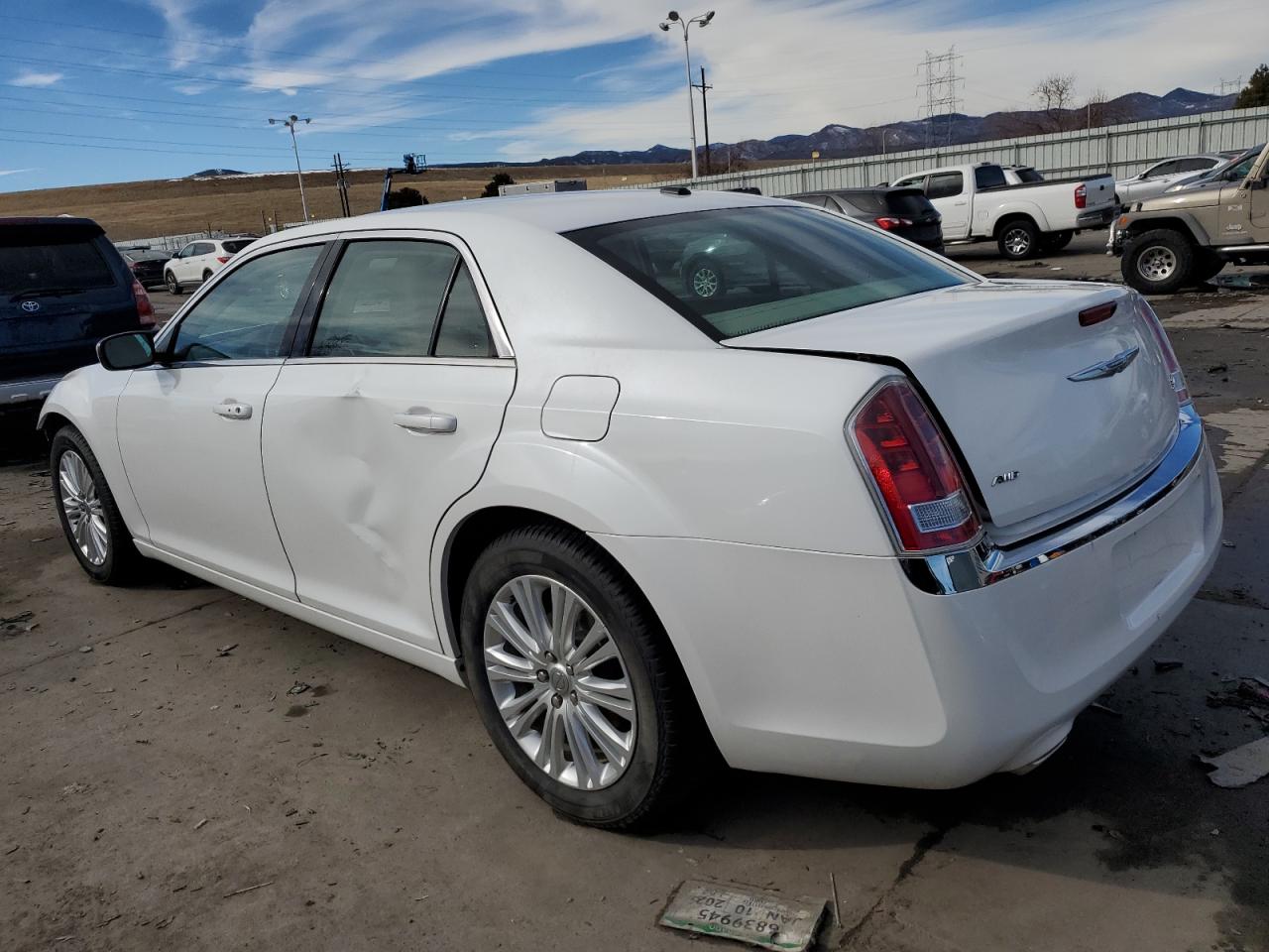 2014 Chrysler 300 - Image 2
