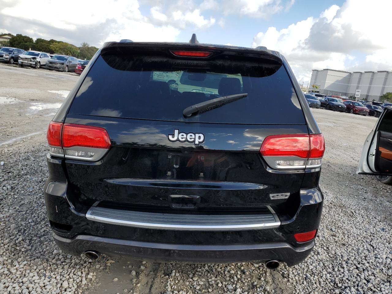 2018 Jeep Grand Cherokee - Image 6