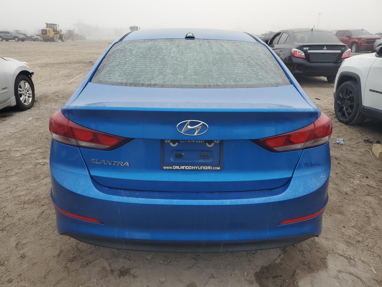 2017 Hyundai Elantra - Image 6