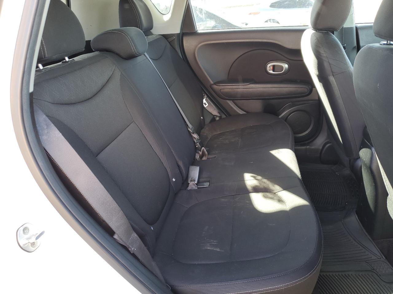 2015 Kia Soul - Image 11