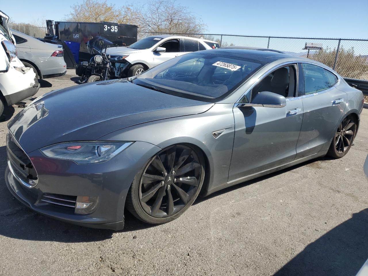 North Las Vegas, NV에서 판매 중인 2012 Tesla Model S - Minor Dent/Scratches