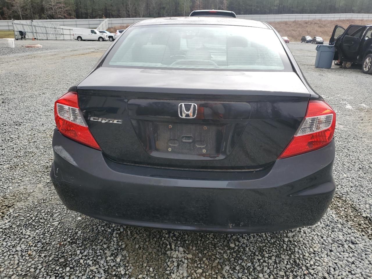 2012 Honda Civic - Image 6