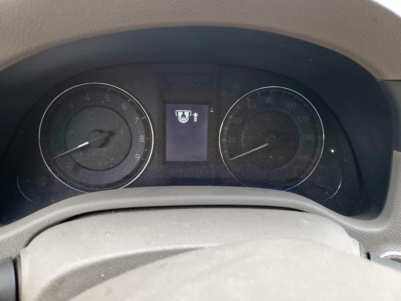 2012 Infiniti G - Image 9