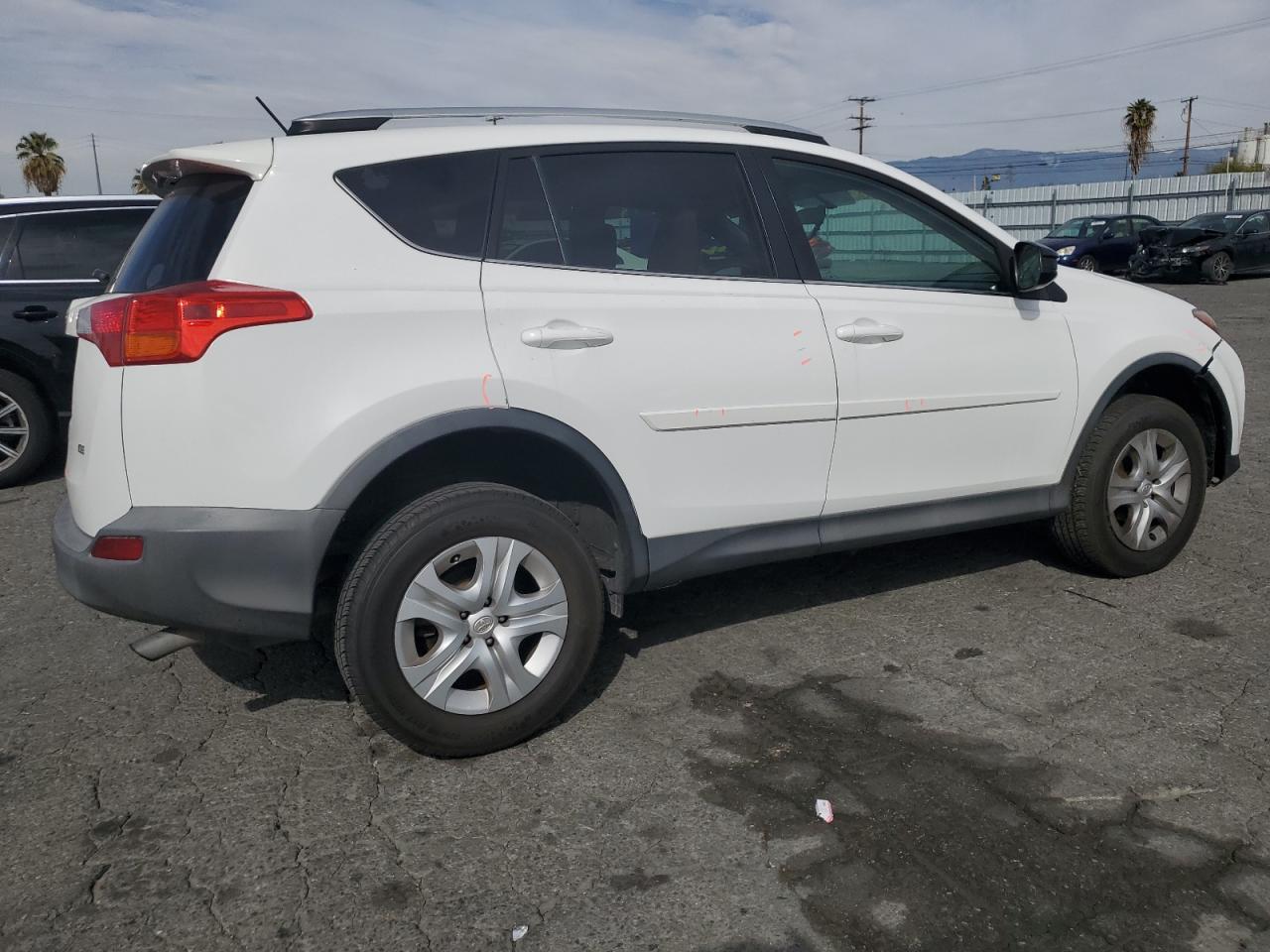 2013 Toyota RAV 4 - Image 3