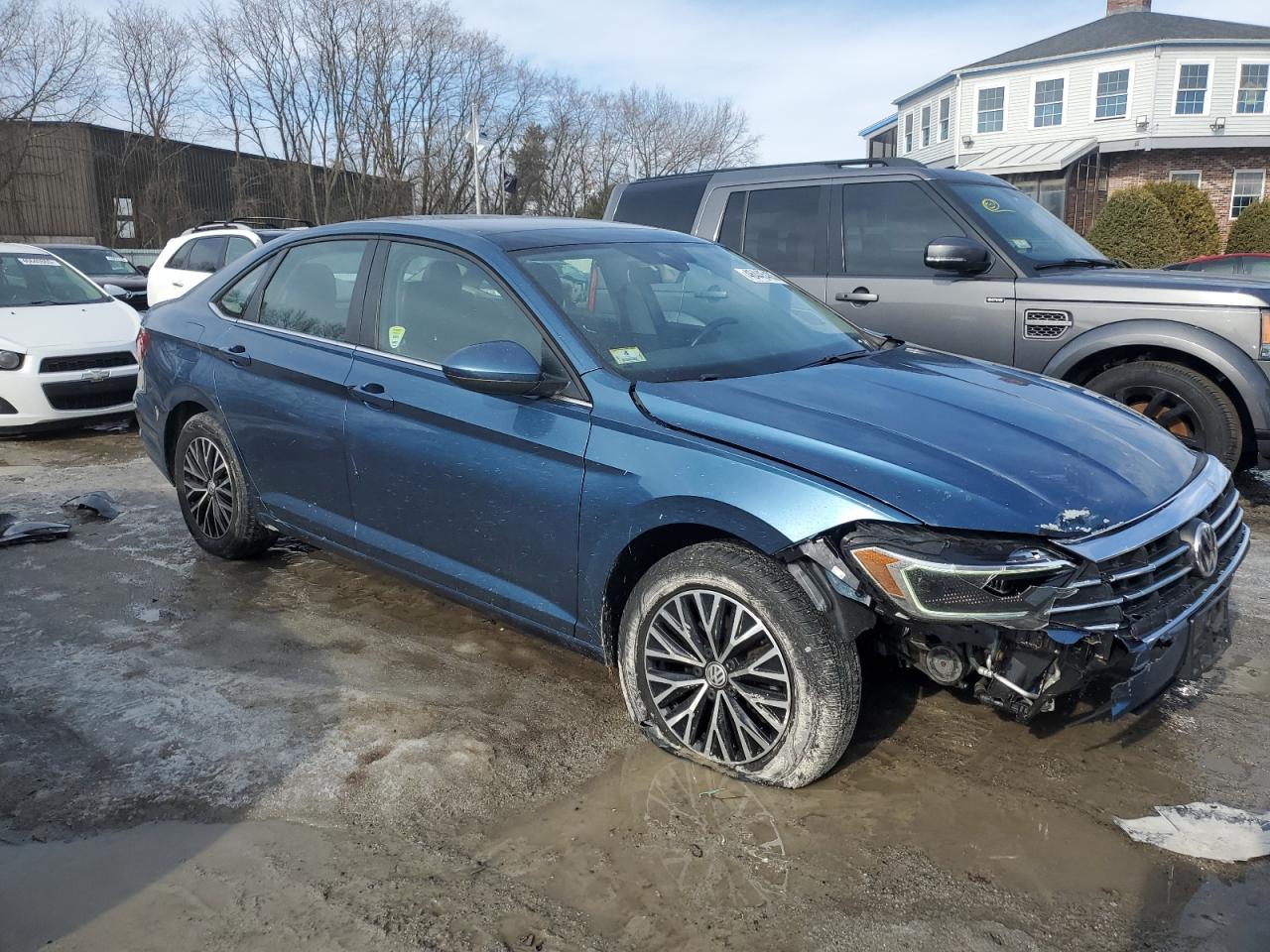 2019 Volkswagen Jetta - Image 4