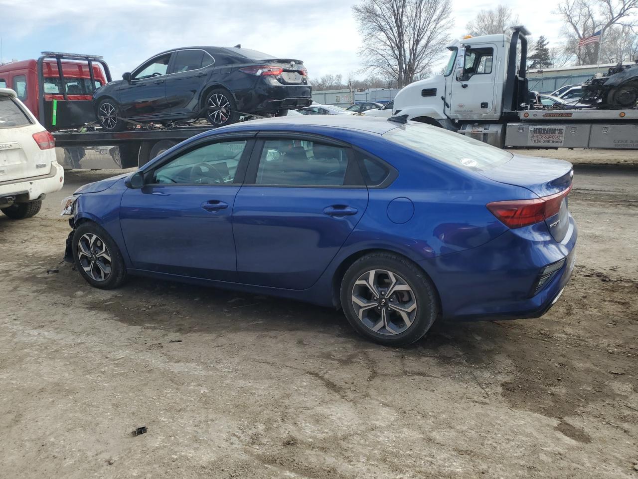 2019 Kia Forte - Image 2
