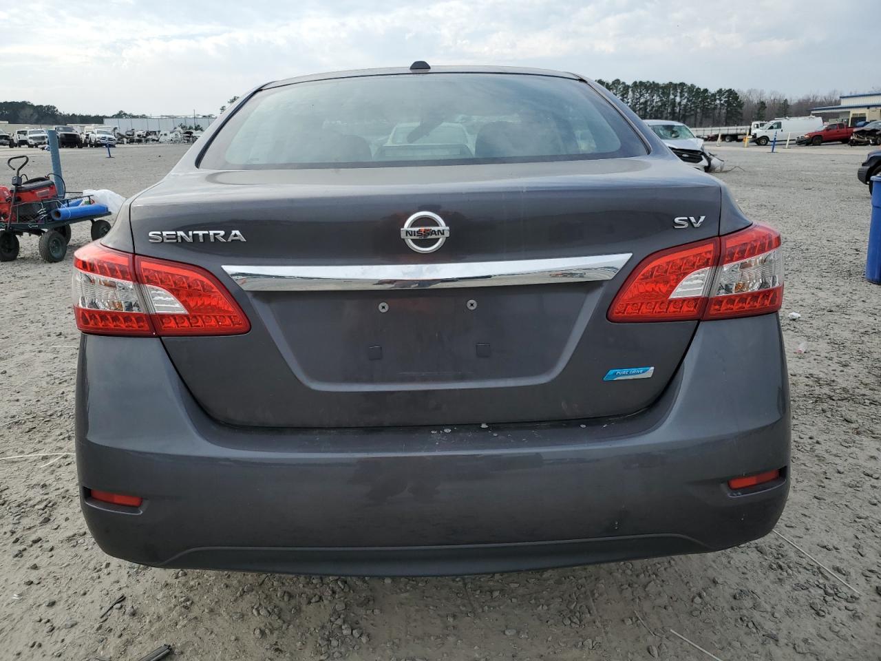2014 Nissan Sentra - Image 6