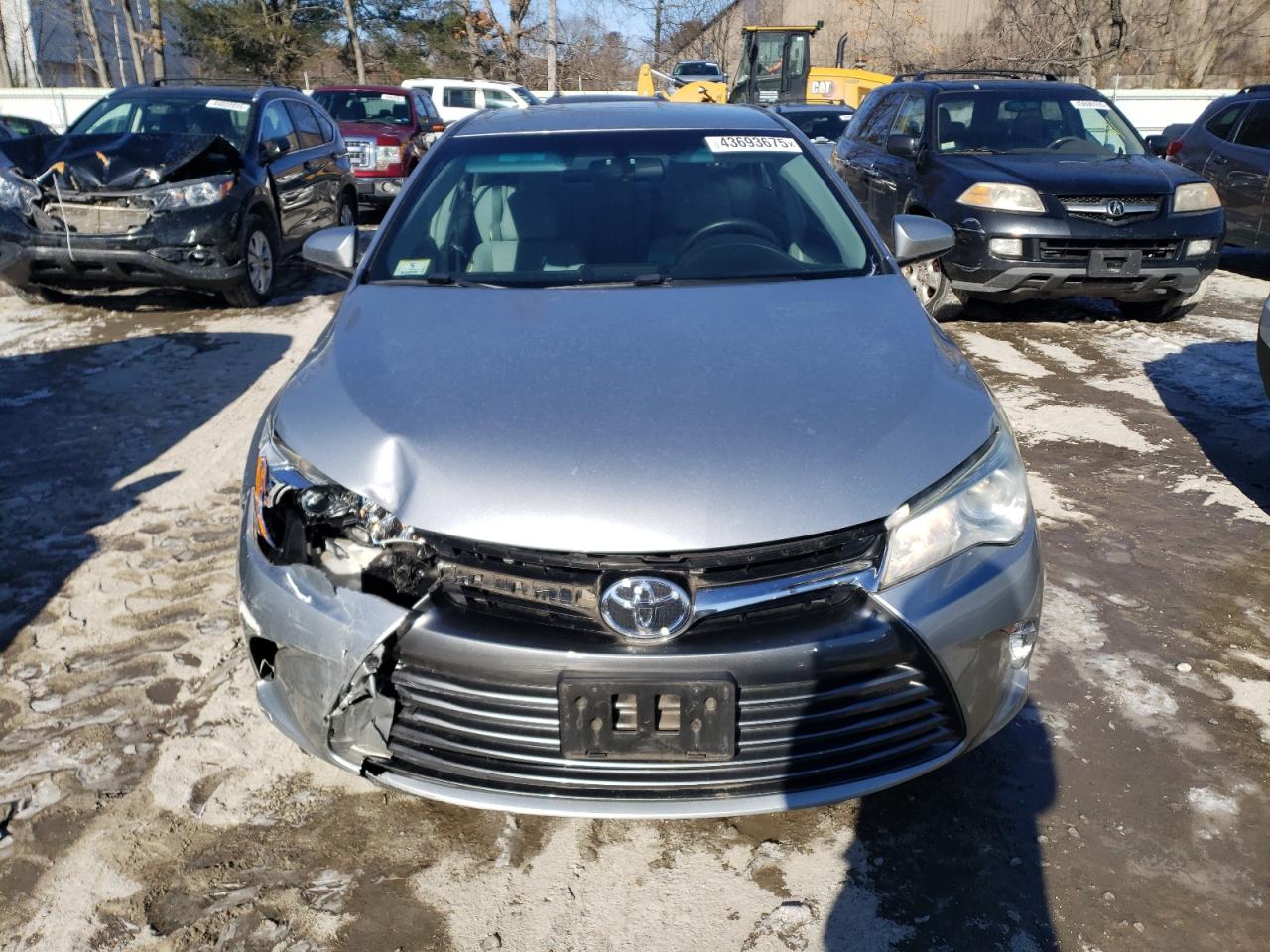 2016 Toyota Camry - Image 5