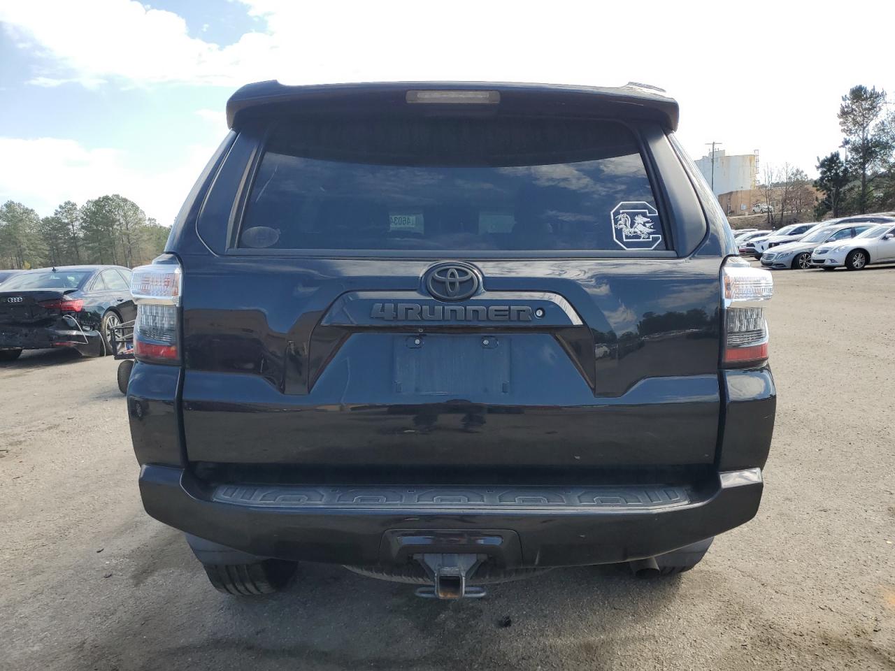 2015 Toyota 4Runner - Image 6