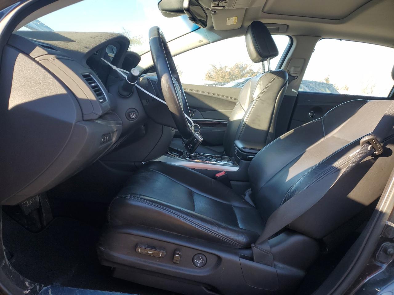 2014 Acura RLX - Image 7