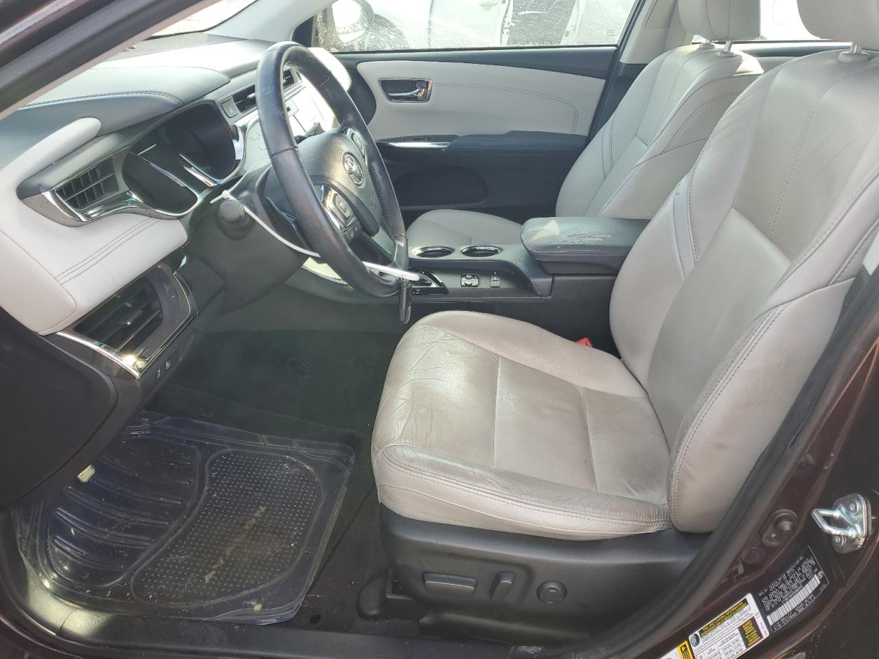 2013 Toyota Avalon - Image 7