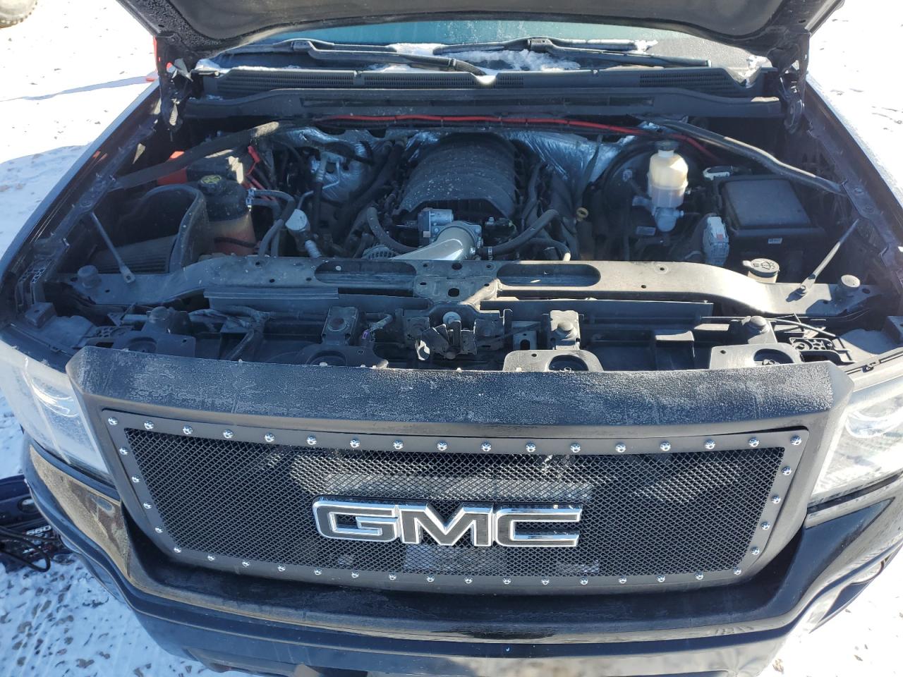 2015 GMC Sierra - Image 11