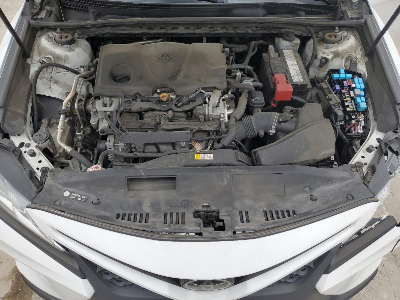2019 Toyota Camry - Image 11