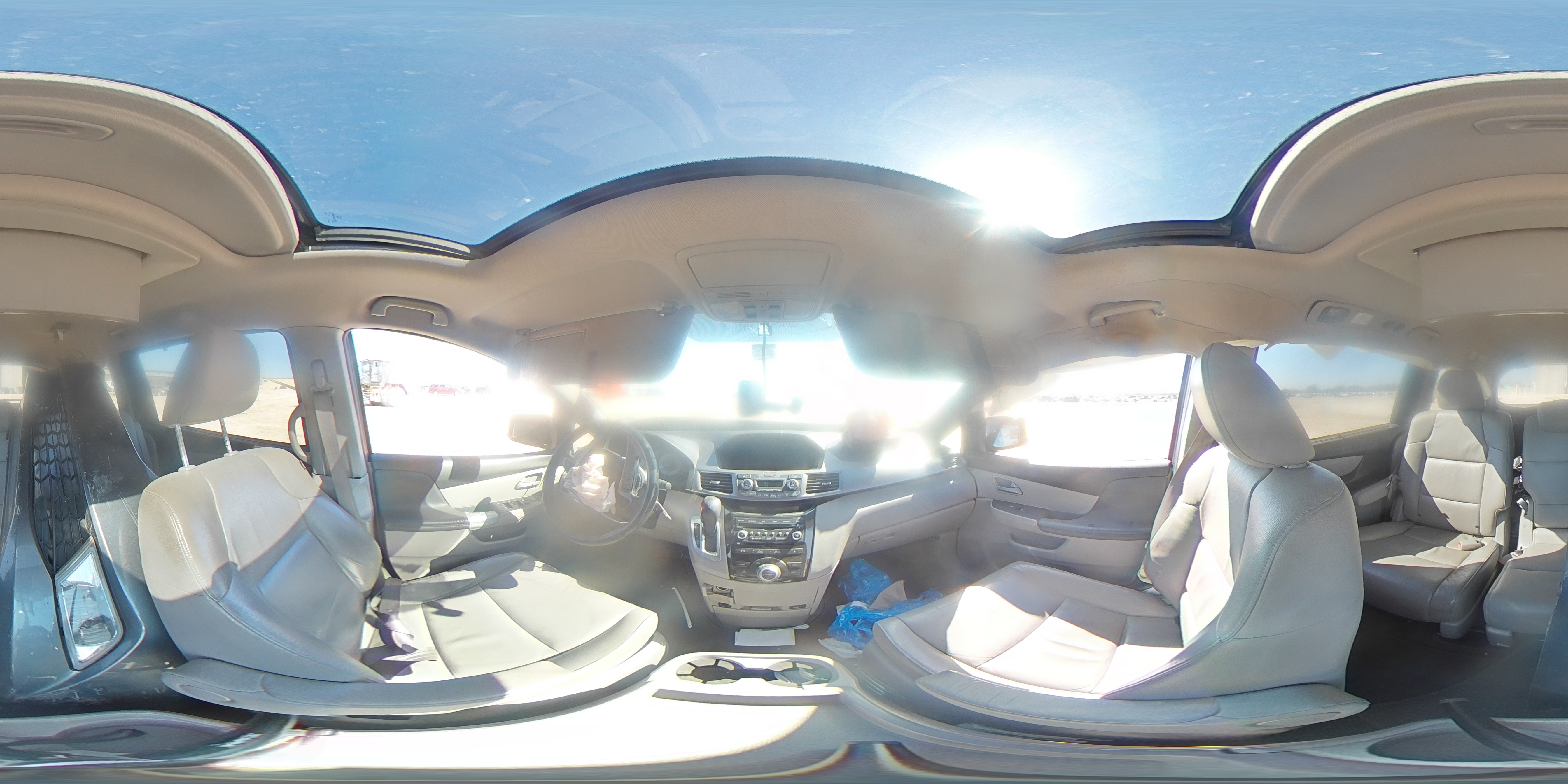 2013 Honda Odyssey - Image 14