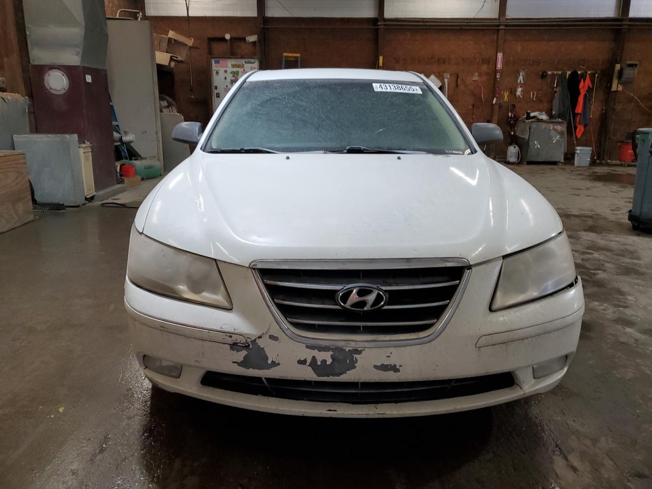 2009 Hyundai Sonata - Image 5