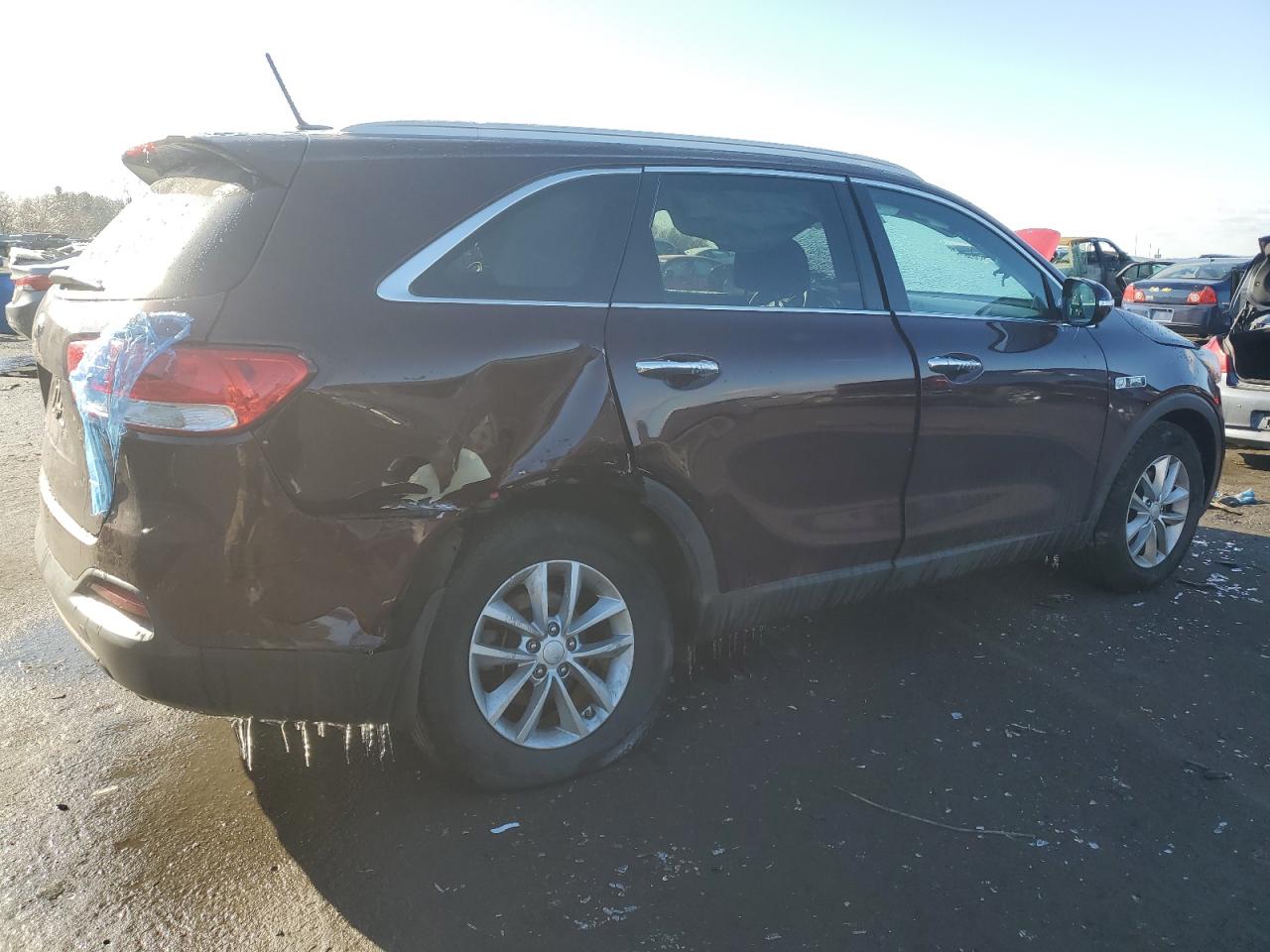 2017 Kia Sorento - Image 3