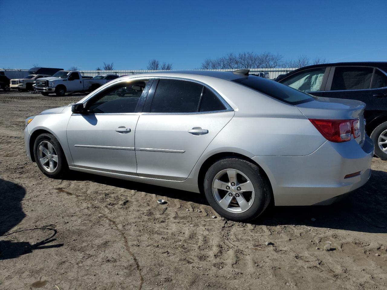 2015 Chevrolet Malibu - Image 2