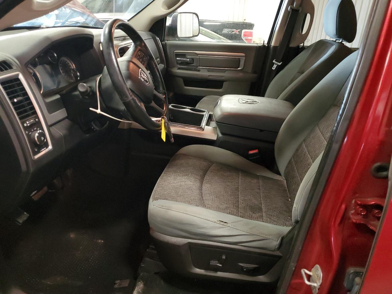 2013 RAM 1500 - Image 7